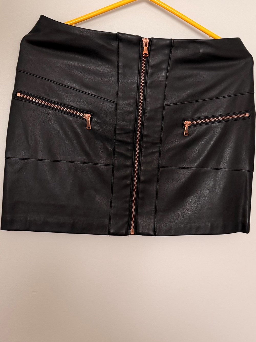 Kendall & Kylie Black Faux Leather Mini Skirt with Rose Gold Zippers